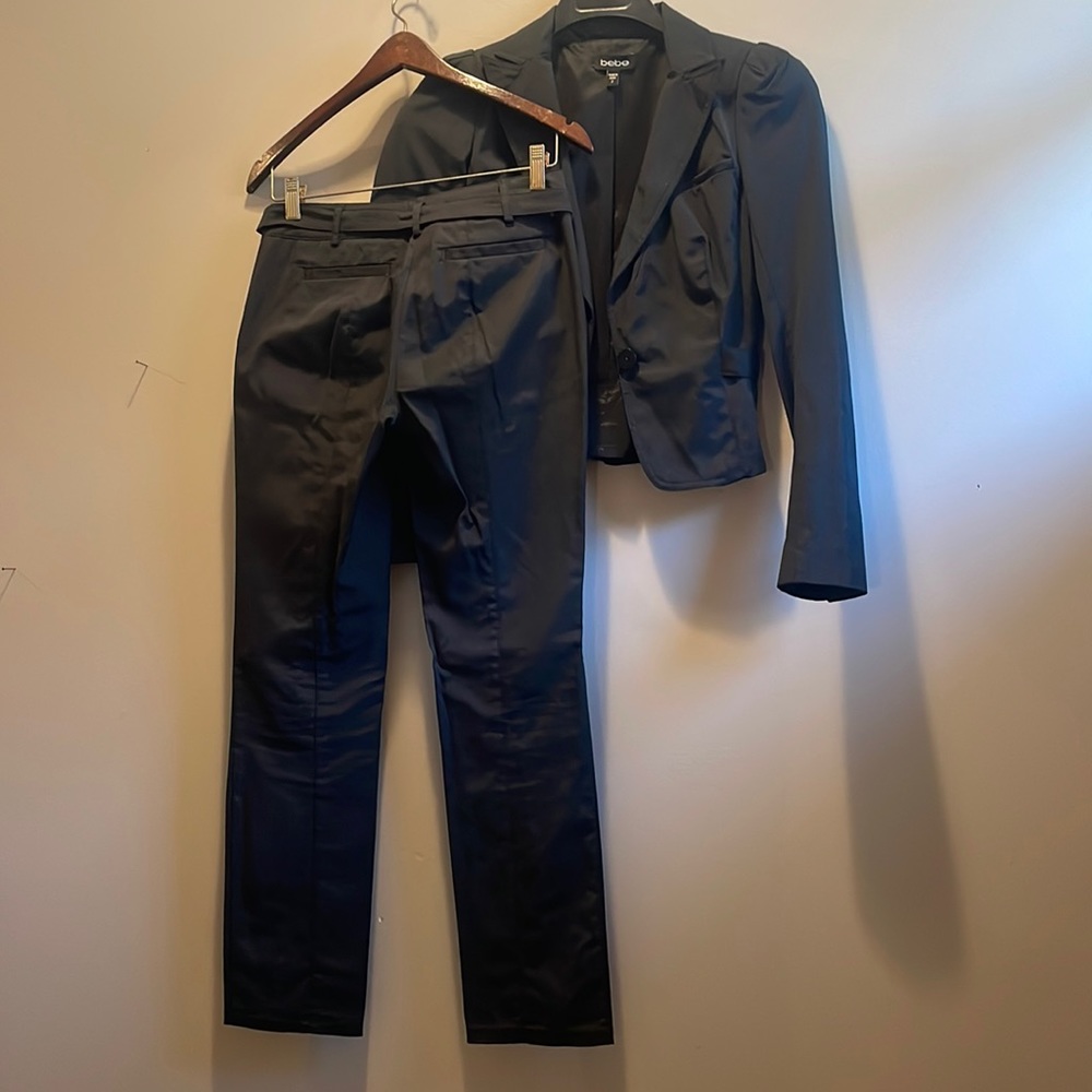 Black skinny puff sleeve pantsuit Bebe sz 2